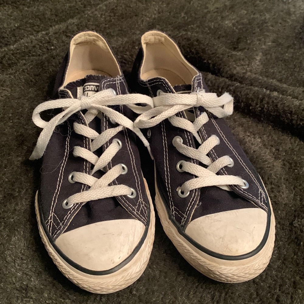 Black Converse